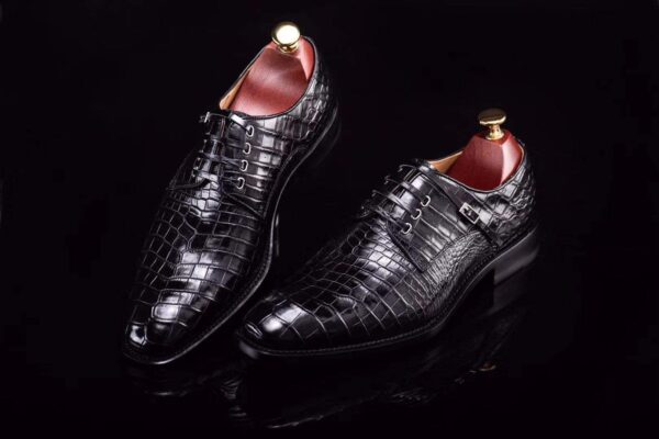 Lace-Up Shoes In Black Crocodile Skin Leather - Image 9