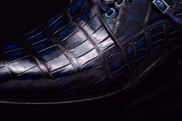 Lace-Up Shoes In Dark Blue Crocodile Skin Leather - Image 9