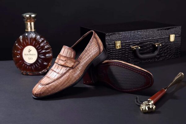 Mens Crocodile Leather Penny Loafer Shoes - Image 4